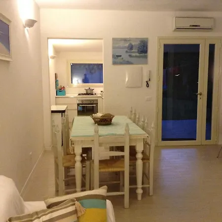 Casa vacanze Deliziosa 150 Metri Dal Mare Quartu SantʼElena