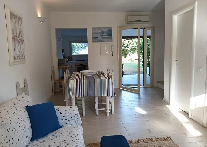 Casa de Férias Deliziosa 150 Metri Dal Mare Quartu SantʼElena